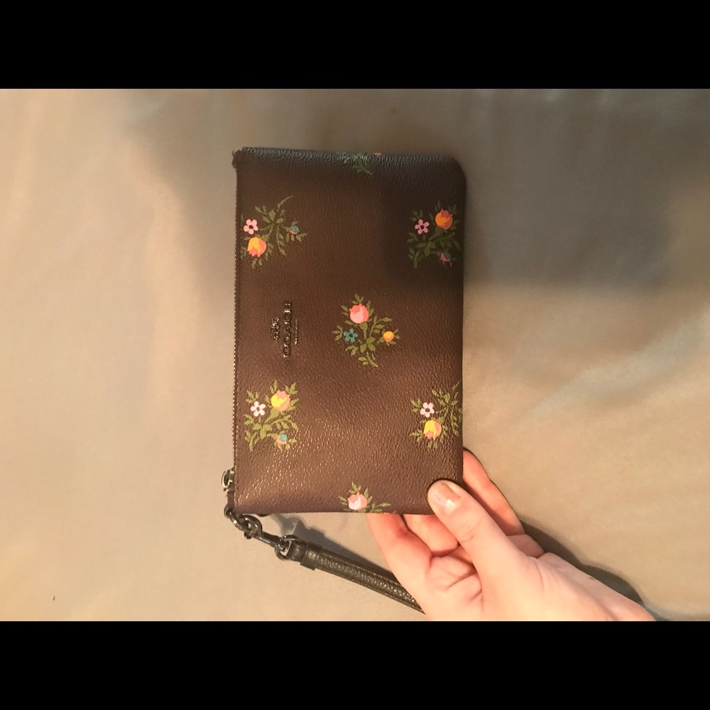 Coach flower wristlet